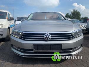 Usagé Berceau Volkswagen Passat Variant (3G5) 1.6 TDI 16V Prix € 150,00 Règlement à la marge proposé par Autodemontagebedrijf De Mars