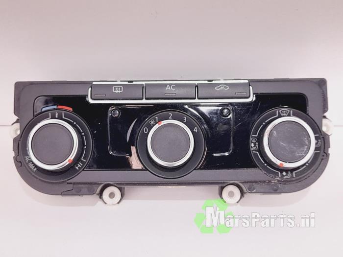 Begagnade Värmekontrollpanel Volkswagen Golf VI (5K1) 1.4 16V Pris € 36,00 Marginaltabell erbjuds av Autodemontagebedrijf De Mars