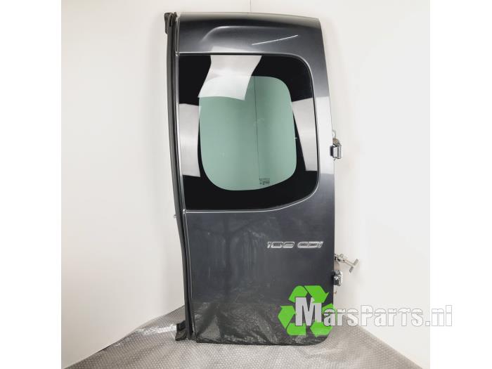 Tylne drzwi samochodu dostawczego z Mercedes-Benz Citan (415.6)  2012