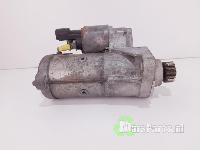 Anlasser van een Volkswagen Passat (362) 2.0 TDI 16V 140 2011