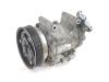 Air conditioning pump from a Renault Twingo II (CN) 1.5 dCi 90 FAP 2011