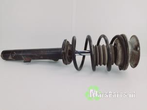 Used Front shock absorber rod, right BMW 3 serie Touring (E91) 320d 16V Corporate Lease Price € 40,00 Margin scheme offered by Autodemontagebedrijf De Mars