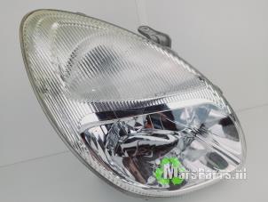 Used Headlight, left Daihatsu Sirion/Storia (M1) 1.0 12V Price € 35,00 Margin scheme offered by Autodemontagebedrijf De Mars