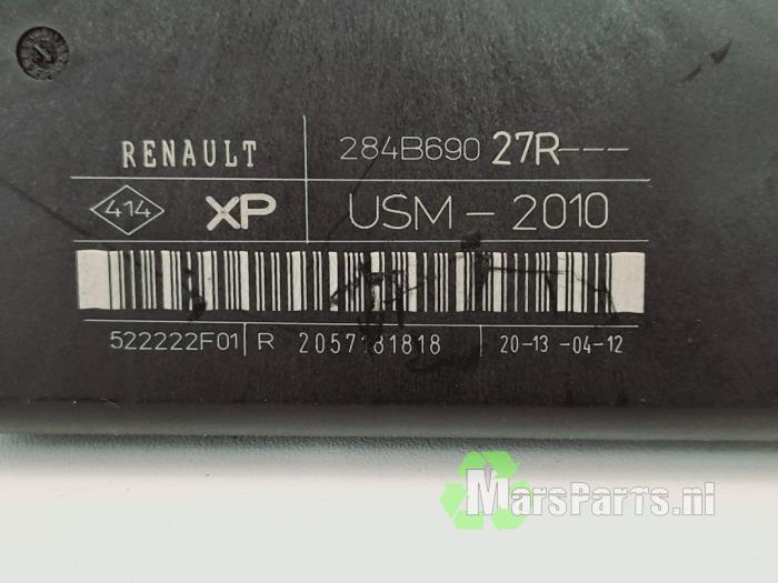 Sicherungskasten van een Renault Megane III Grandtour (KZ) 1.5 dCi 110 2012