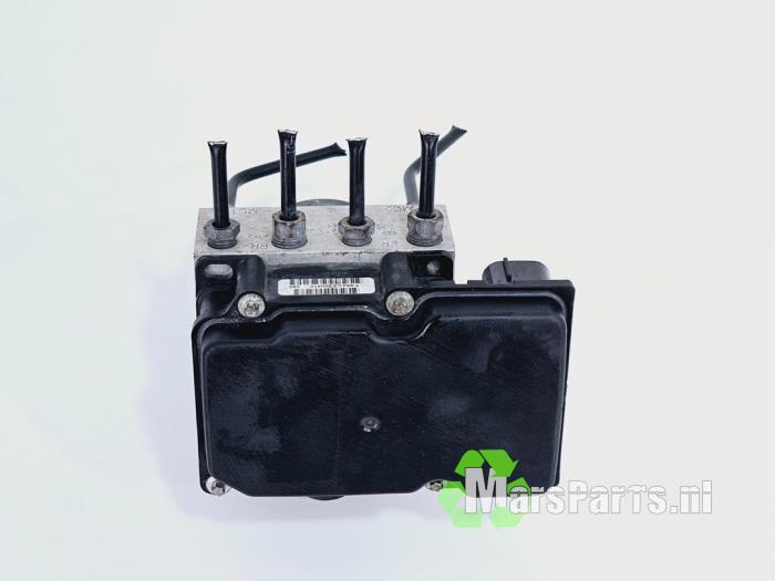 Begagnade ABS-pump Fiat 500 (312) 1.2 Pris € 40,00 Marginaltabell erbjuds av Autodemontagebedrijf De Mars