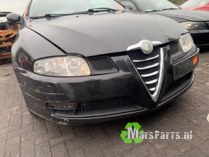 Used Front bumper Alfa Romeo GT (937) 1.8 Twin Spark 16V Price € 200,00 Margin scheme offered by Autodemontagebedrijf De Mars