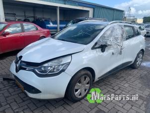 Used Front strip, left Renault Clio IV Estate/Grandtour (7R) 0.9 Energy TCE 12V Price on request offered by Autodemontagebedrijf De Mars