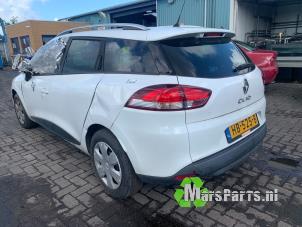 Used Rear side panel, right Renault Clio IV Estate/Grandtour (7R) 0.9 Energy TCE 12V Price on request offered by Autodemontagebedrijf De Mars