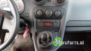Gebrauchte Radio Mercedes Citan (415.6) 1.5 109 CDI Preis € 100,00 Margenregelung angeboten von Autodemontagebedrijf De Mars