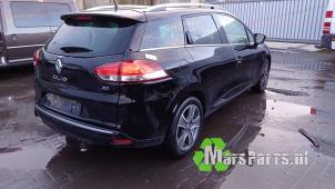 Used Rear strip, right Renault Clio IV Estate/Grandtour (7R) 1.5 Energy dCi 90 FAP Price on request offered by Autodemontagebedrijf De Mars
