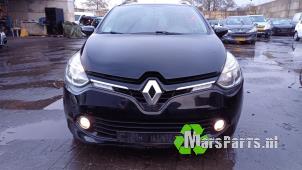 Używane Slupek prawy przód Renault Clio IV Estate/Grandtour (7R) 1.5 Energy dCi 90 FAP Cena na żądanie oferowane przez Autodemontagebedrijf De Mars