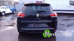 Used Metal cutting part rear Renault Clio IV Estate/Grandtour (7R) 1.5 Energy dCi 90 FAP Price on request offered by Autodemontagebedrijf De Mars