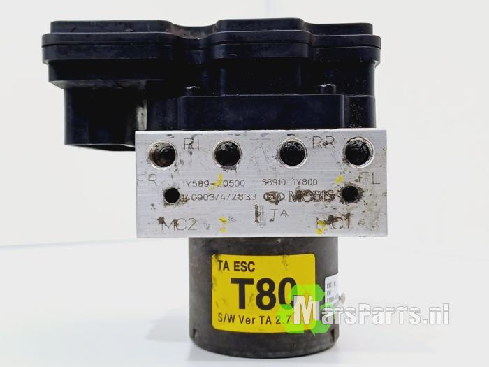 Usagé Pompe ABS Kia Picanto (TA) 1.0 12V LPG Prix € 60,00 Règlement à la marge proposé par Autodemontagebedrijf De Mars