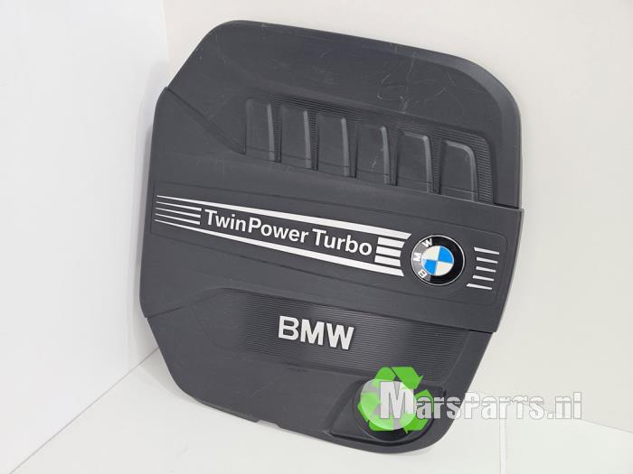 Pokrywa silnika z BMW 7 serie (F01/02/03/04) 740d xDrive 24V 2013