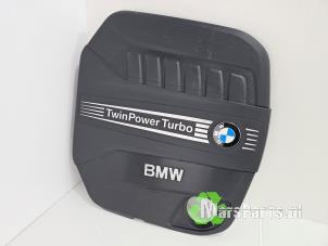 Usagé Couverture moteur BMW 7 serie (F01/02/03/04) 740d xDrive 24V Prix € 60,00 Règlement à la marge proposé par Autodemontagebedrijf De Mars