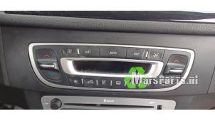 Used Heater control panel Renault Megane III Coupe (DZ) 1.5 dCi 110 Price € 50,00 Margin scheme offered by Autodemontagebedrijf De Mars