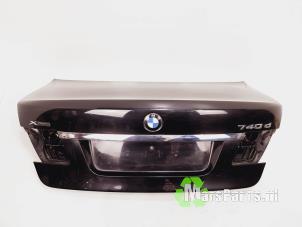 Used Tailgate BMW 7 serie (F01/02/03/04) 740d xDrive 24V Price € 400,00 Margin scheme offered by Autodemontagebedrijf De Mars