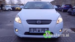 Used Metal cutting part front Kia Pro cee'd (EDB3) 1.4 CVVT 16V Price on request offered by Autodemontagebedrijf De Mars