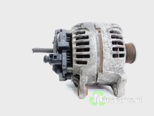 Begagnade Dynamo Audi A4 (B8) 2.0 TDI 16V Quattro Pris € 40,00 Marginaltabell erbjuds av Autodemontagebedrijf De Mars