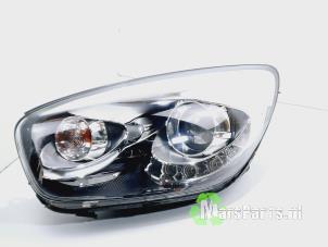Used Headlight, left Kia Picanto (TA) 1.0 12V Price € 400,00 Margin scheme offered by Autodemontagebedrijf De Mars