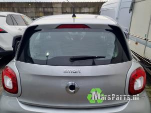 Used Tailgate Smart Forfour (453) 0.9 TCE 12V Price € 200,00 Margin scheme offered by Autodemontagebedrijf De Mars