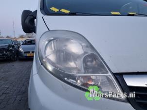 Gebrauchte Scheinwerfer rechts Opel Vivaro 2.0 CDTI Preis € 50,00 Margenregelung angeboten von Autodemontagebedrijf De Mars