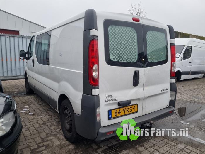 Style, middle right from a Opel Vivaro 2.0 CDTI 2008