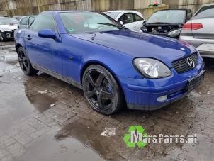 Used Sill, right Mercedes SLK (R170) 2.0 200 16V Price on request offered by Autodemontagebedrijf De Mars