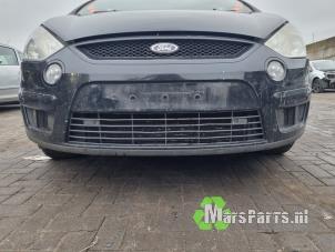 Used Front bumper Ford S-Max (GBW) 2.0 TDCi 16V 140 Price € 250,00 Margin scheme offered by Autodemontagebedrijf De Mars