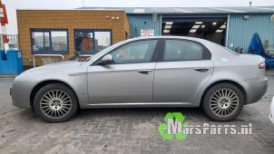 Used Sill, left Alfa Romeo 159 (939AX) 1.9 JTS 16V Price on request offered by Autodemontagebedrijf De Mars