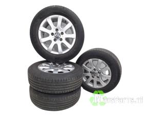 Used Set of wheels + tyres Volkswagen Golf V (1K1) 1.4 TSI 122 16V Price € 275,00 Margin scheme offered by Autodemontagebedrijf De Mars