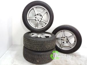Used Set of wheels + winter tyres Volkswagen Fox (5Z) 1.4 TDI Price € 225,00 Margin scheme offered by Autodemontagebedrijf De Mars