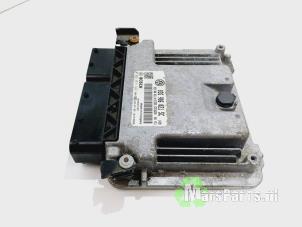 Engine management computer from a Seat Leon (1P1) 1.9 TDI 105 2009