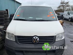 Used Bonnet Volkswagen Transporter T5 1.9 TDi Price € 100,00 Margin scheme offered by Autodemontagebedrijf De Mars