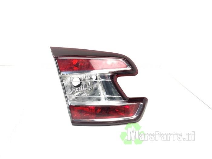 Taillight, left from a Renault Megane III Grandtour (KZ) 1.5 dCi 110 2012