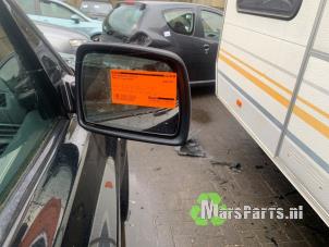 Used Wing mirror, right BMW X3 (E83) 3.0d 24V Price € 100,00 Margin scheme offered by Autodemontagebedrijf De Mars