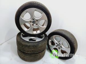 Used Set of wheels + tyres Volkswagen Golf V (1K1) 2.0 GTI 16V FSI Turbo Price € 300,00 Margin scheme offered by Autodemontagebedrijf De Mars
