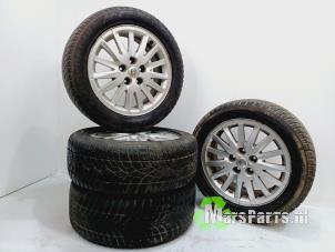 Used Set of wheels + winter tyres Renault Laguna II (BG) 2.0 dCi 16V Price € 200,00 Margin scheme offered by Autodemontagebedrijf De Mars