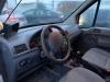 Ford Transit Connect 1.8 TDCi 75 Handschuhfach
