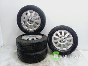 Used Set of wheels + tyres Renault Clio II (BB/CB) 1.4 16V Price on request offered by Autodemontagebedrijf De Mars