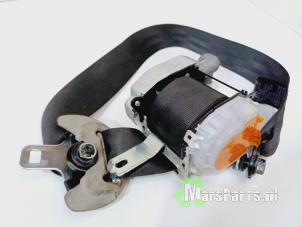 Used Front seatbelt, right Kia Picanto (TA) 1.0 12V LPG Price € 100,00 Margin scheme offered by Autodemontagebedrijf De Mars