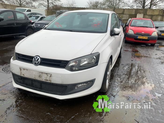 Style, middle right from a Volkswagen Polo V (6R) 1.6 TDI 16V 90 2009