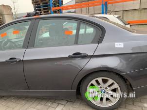 Used Rear door 4-door, left BMW 3 serie (E90) 320i 16V Price € 100,00 Margin scheme offered by Autodemontagebedrijf De Mars
