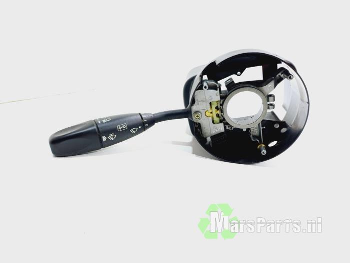 Usados Interruptor de limpiaparabrisas Mercedes Sprinter 3,5t (906.63) 313 CDI 16V Precio € 27,00 Norma de margen ofrecido por Autodemontagebedrijf De Mars