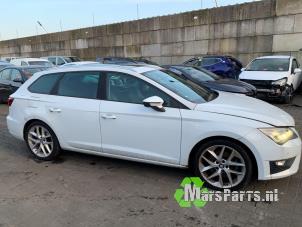Used Sill, right Seat Leon ST (5FF) 1.4 TSI ACT 16V Price on request offered by Autodemontagebedrijf De Mars