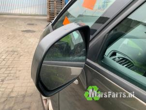 Used Wing mirror, left Citroen C4 Picasso (UD/UE/UF) 1.6 16V VTi 120 Price € 95,00 Margin scheme offered by Autodemontagebedrijf De Mars