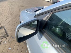 Used Wing mirror, left Opel Astra G (F67) 1.6 16V Price € 40,00 Margin scheme offered by Autodemontagebedrijf De Mars