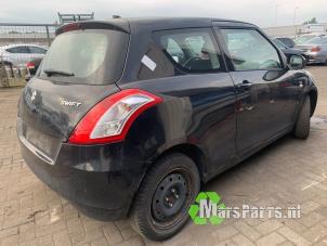 Used Style, middle right Suzuki Swift (ZA/ZC/ZD) 1.3 D 16V Price on request offered by Autodemontagebedrijf De Mars