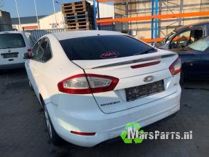 Used Taillight, left Ford Mondeo IV 2.0 TDCi 163 16V Price € 50,00 Margin scheme offered by Autodemontagebedrijf De Mars