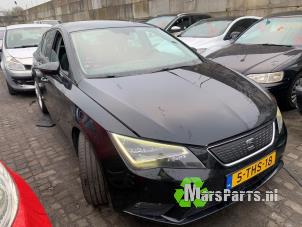 Used Metal cutting part right front Seat Leon (5FB) 1.6 TDI Ecomotive 16V Price on request offered by Autodemontagebedrijf De Mars